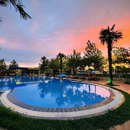 Velipojë Hotel Qetesia-Te Indriti מראה חיצוני תמונה
