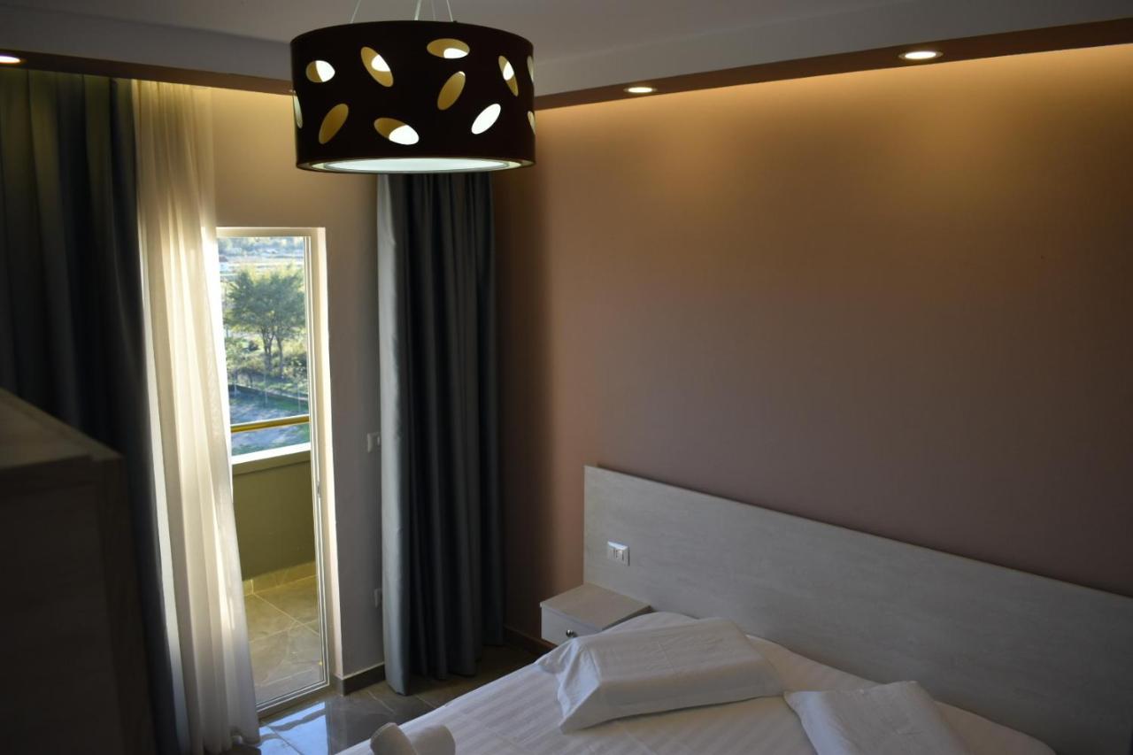 Velipojë Hotel Qetesia-Te Indriti מראה חיצוני תמונה