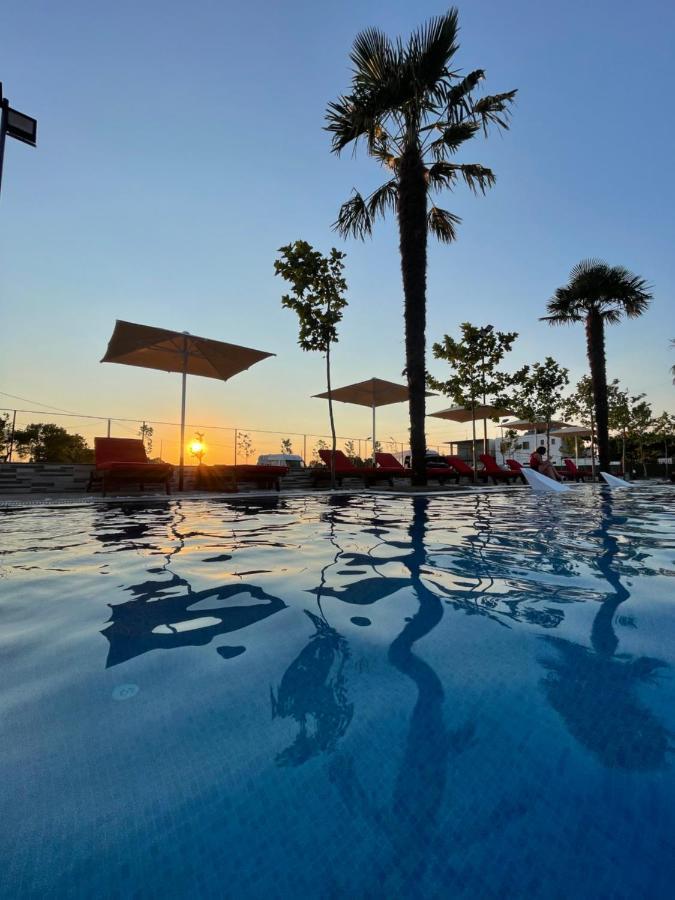 Velipojë Hotel Qetesia-Te Indriti מראה חיצוני תמונה