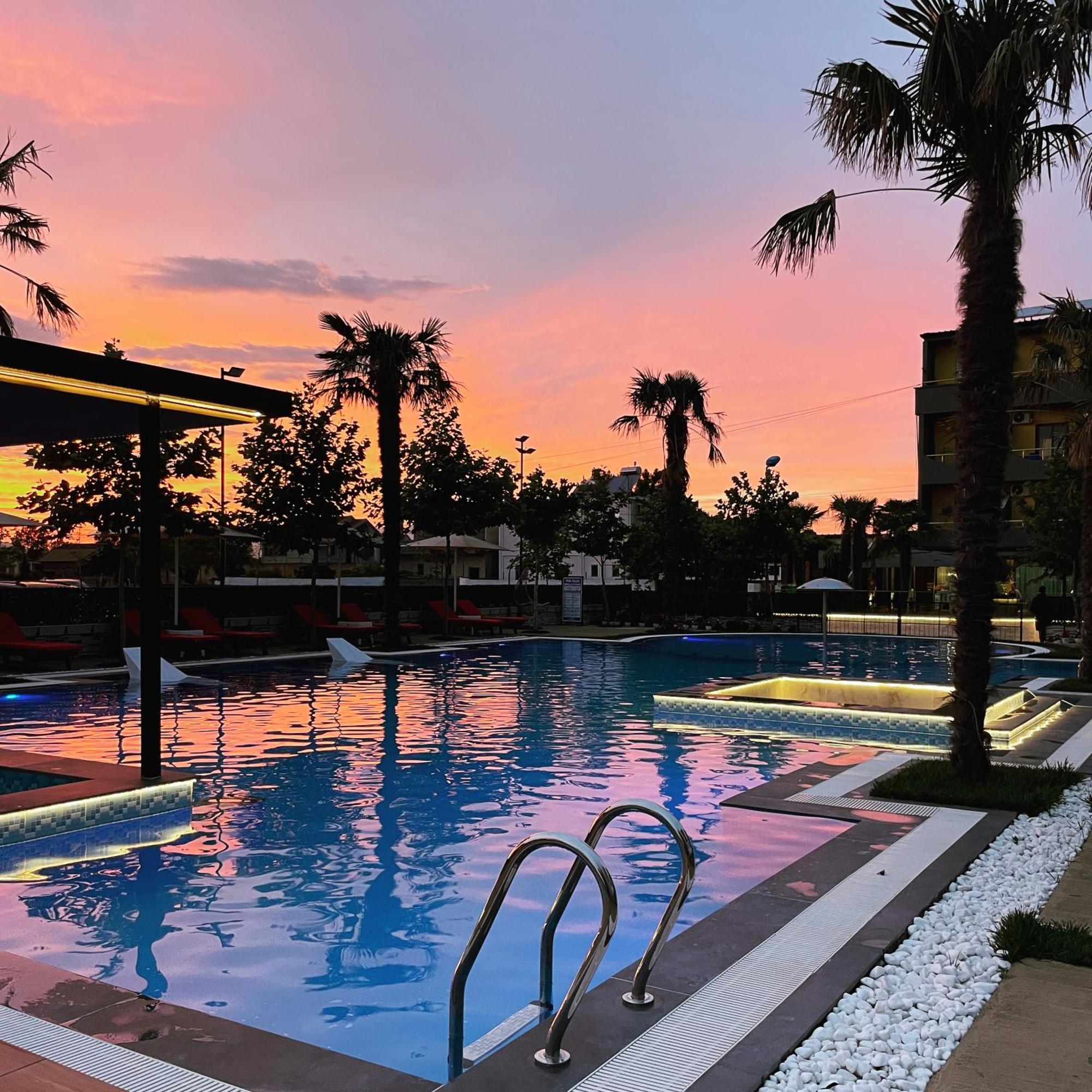 Velipojë Hotel Qetesia-Te Indriti מראה חיצוני תמונה
