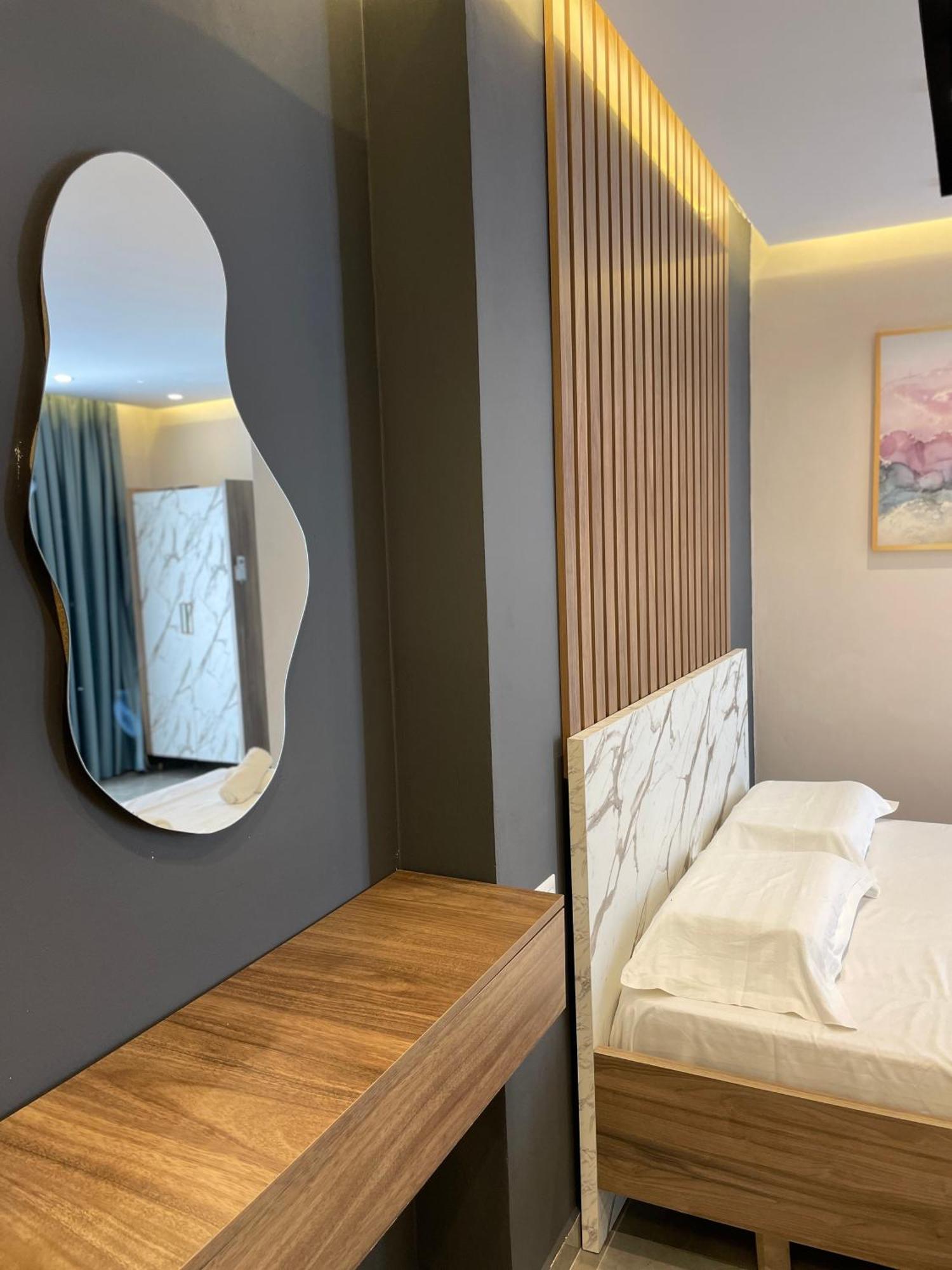 Velipojë Hotel Qetesia-Te Indriti מראה חיצוני תמונה