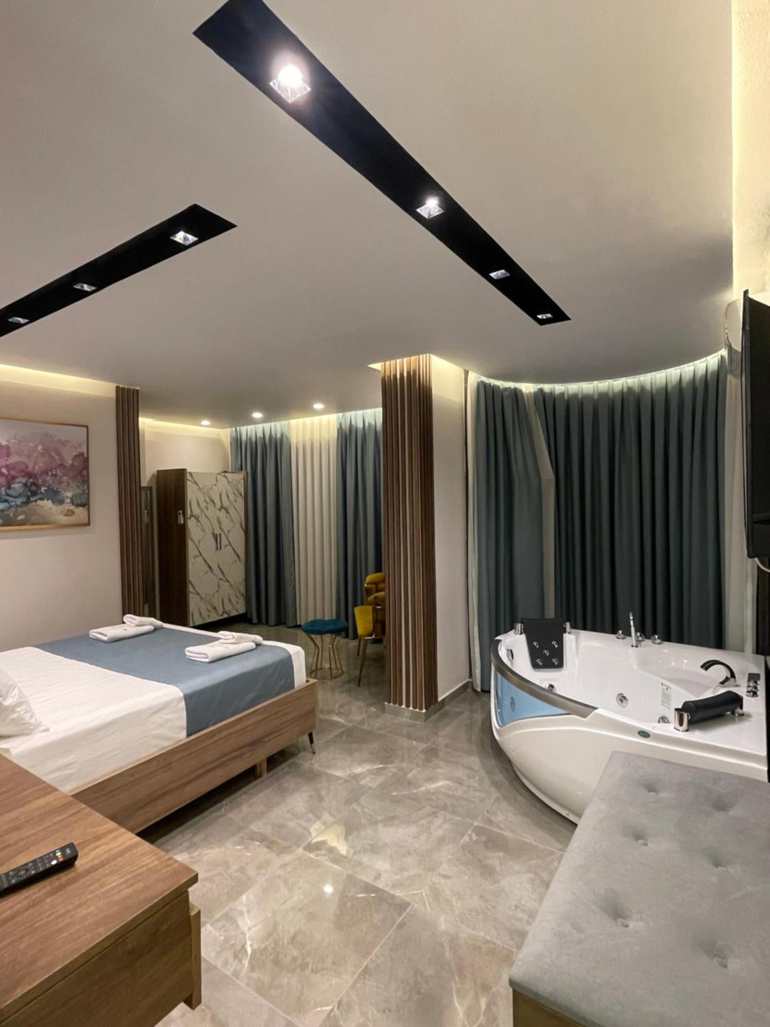 Velipojë Hotel Qetesia-Te Indriti מראה חיצוני תמונה
