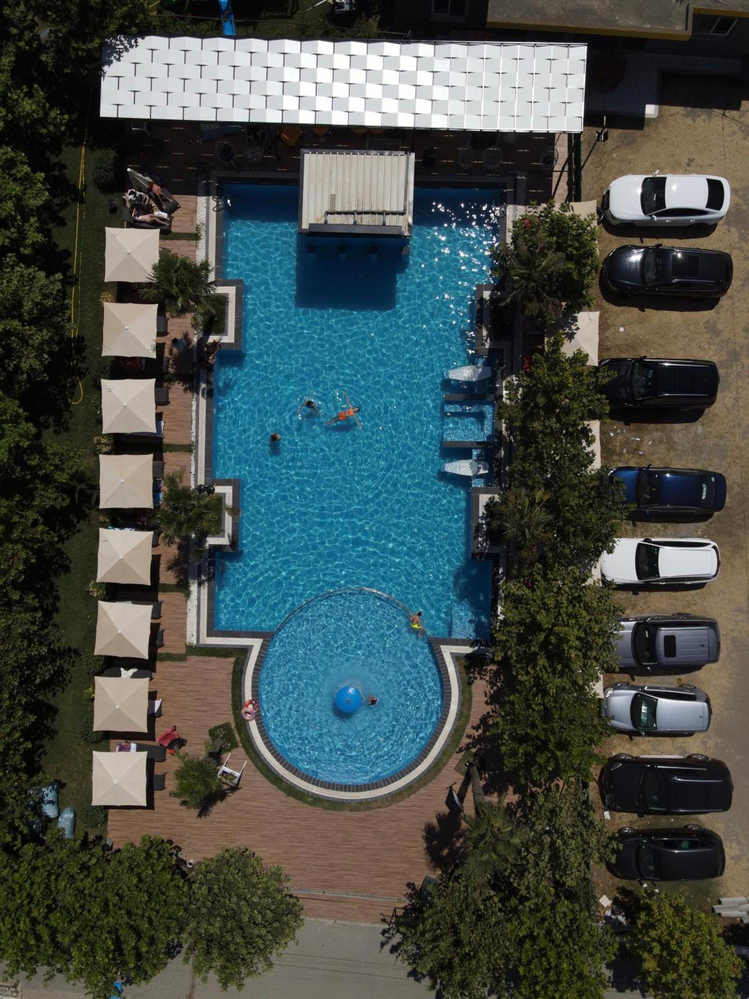 Velipojë Hotel Qetesia-Te Indriti מראה חיצוני תמונה